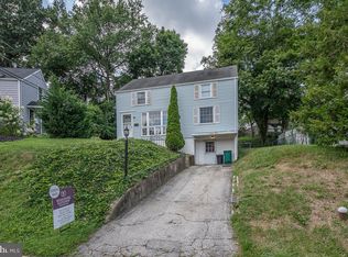 28 Midland Ave, Berwyn, PA 19312