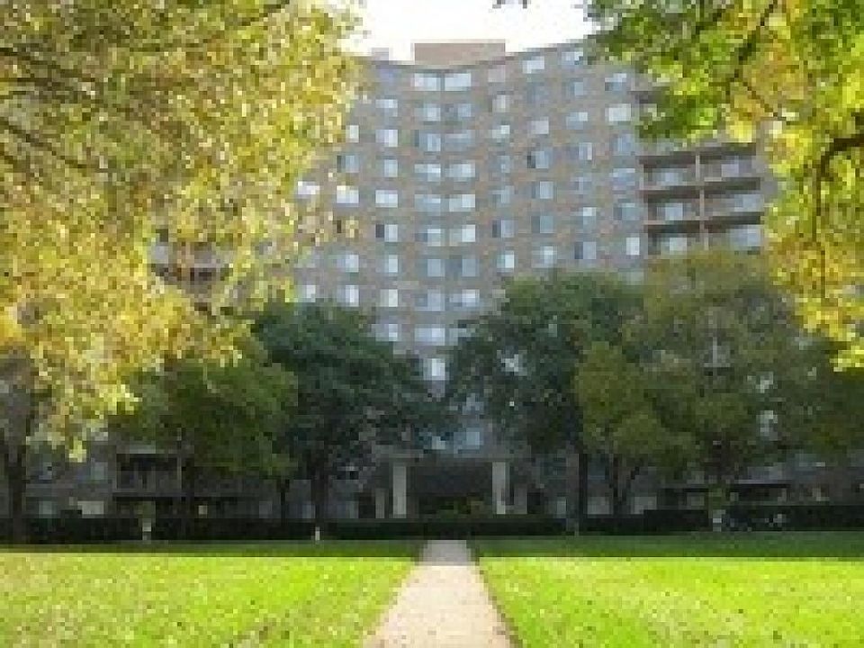 1st image of 6933 N Kedzie Ave APT 1001