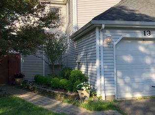 13 Millay Ct, Freehold, NJ