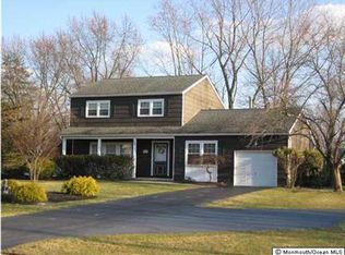 42 Tarrytown Rd, Manalapan, NJ 07726