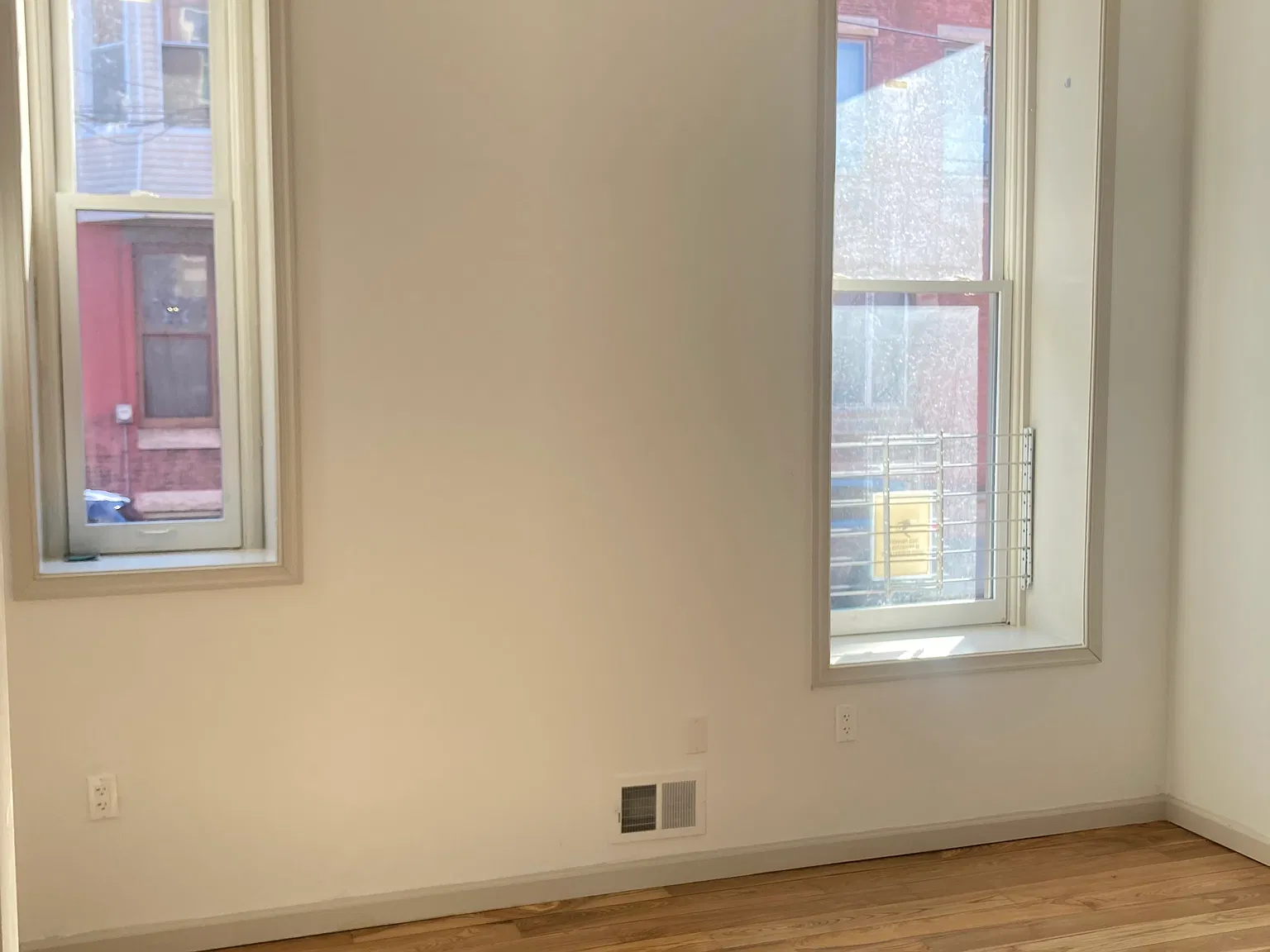 3 bed, $1,525 — Photo 3