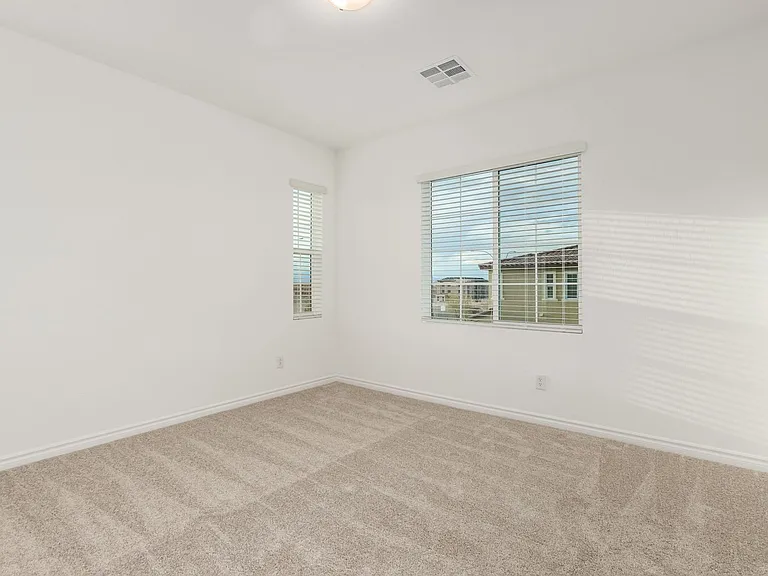 25 Barbara Ln #31 — Photo 19