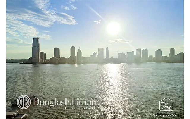 Rented by Douglas Elliman | media 16