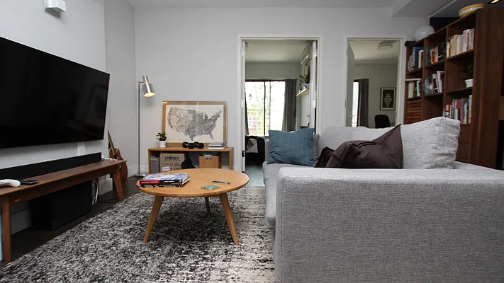 Rented by Nooklyn NYC LLC | media 50