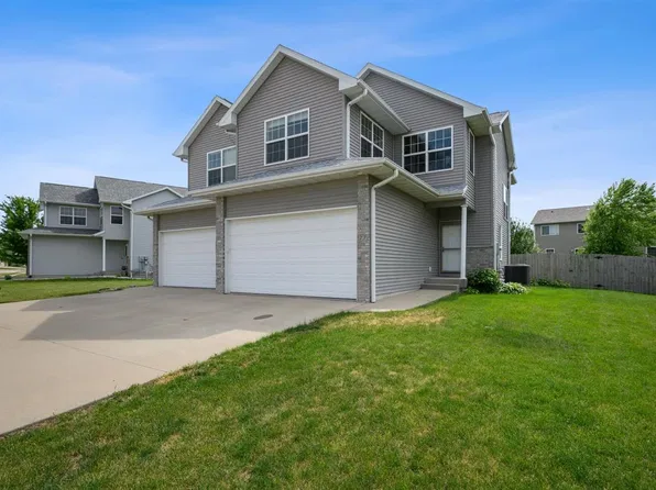 77 N Park Ridge Rd, North Liberty, IA 52317