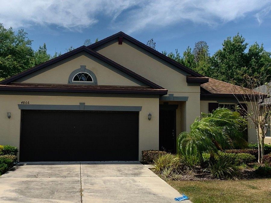 1st image of 4866 Rolling Green Dr