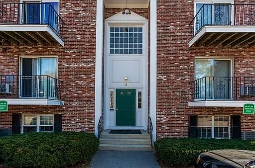 1st image of 6 Chapel Hill Dr APT 2