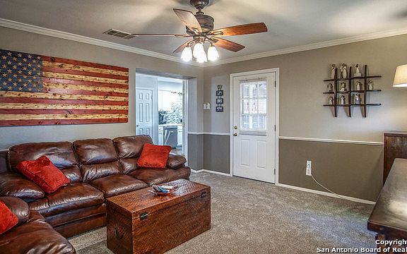 5th image of 3449 Cliffside Dr