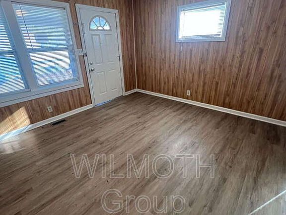 4th image of 918 N Kealing Ave