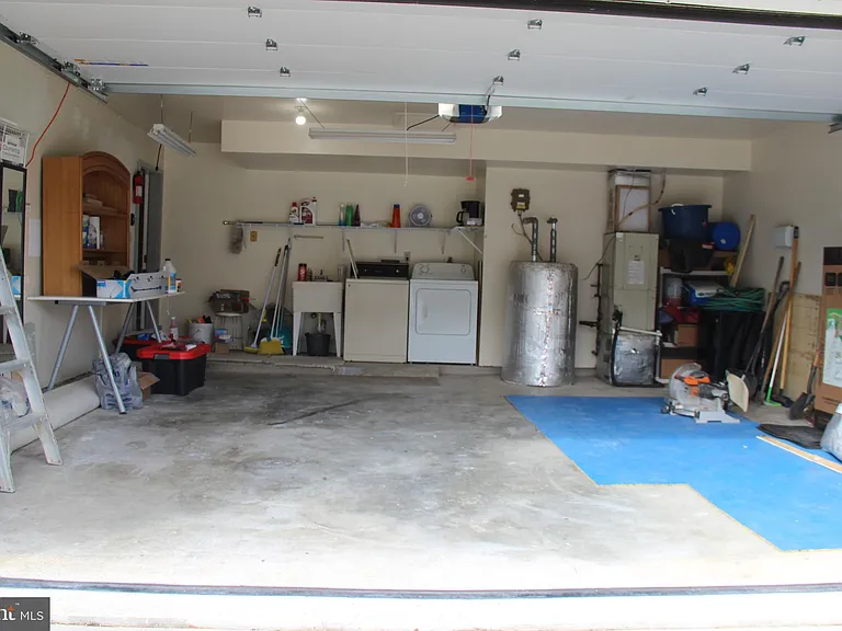 48070 Mayflower Dr — Photo 23