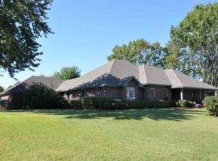 1217 Harvard Dr, Jacksonville, TX 75766