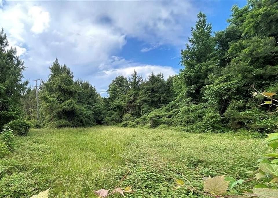 1st image of 2650 Benefit Rd
