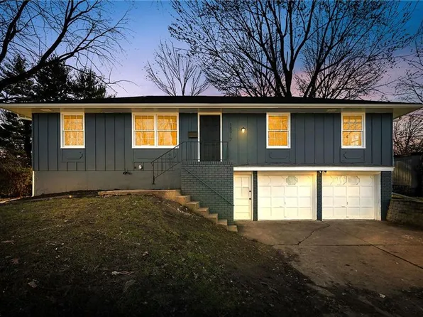 15917 E 36th St S, Independence, MO 64055