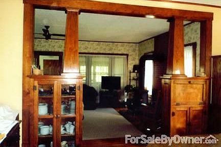4th image of 3524 NE 72nd St