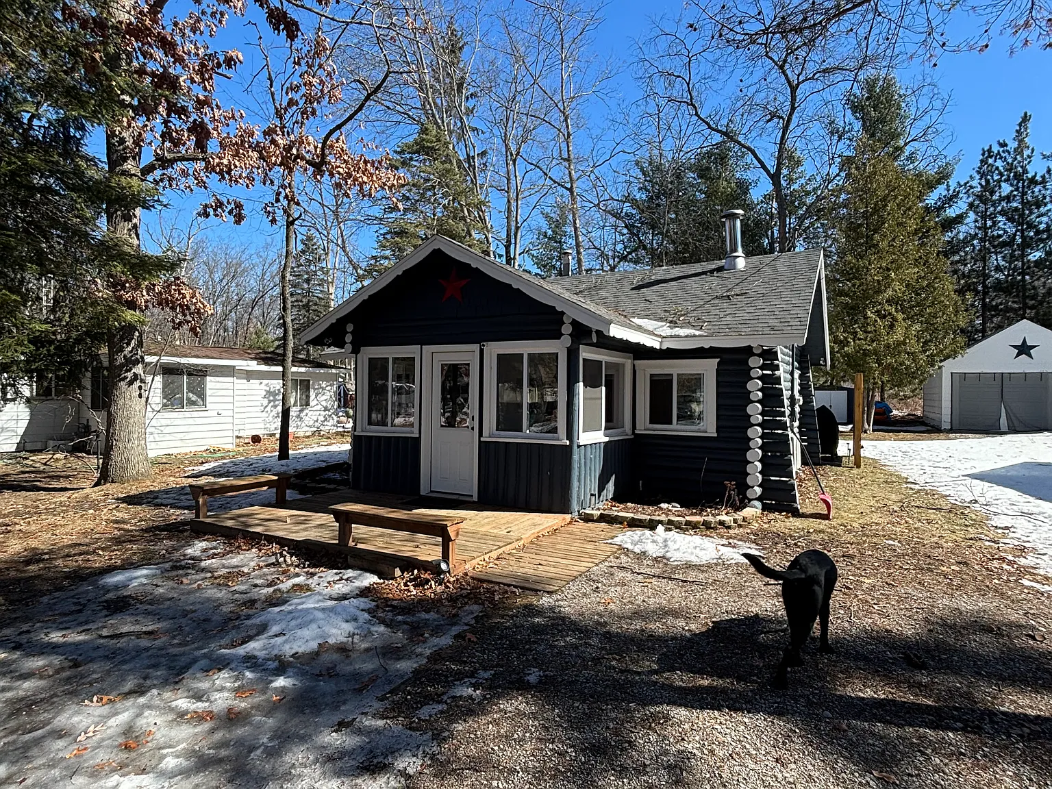 126 Sheridan Dr — Photo 4