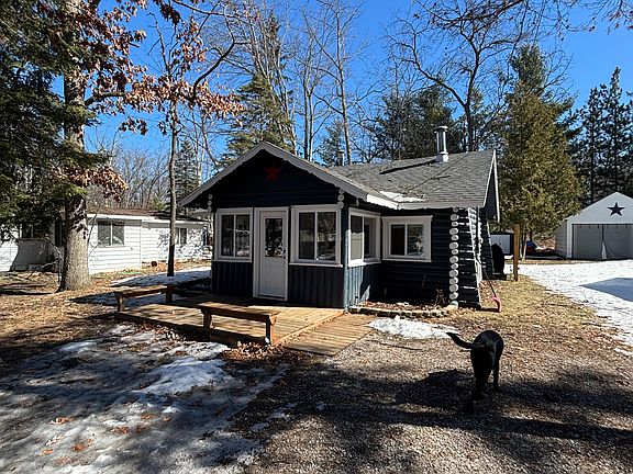 4th image of 126 Sheridan Dr