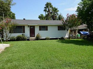 1018 Elizabeth St, Westlake, LA 70669
