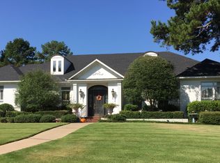 202 Hickory Creek Ln, Little Rock, AR 72212
