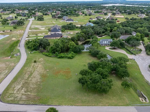 2213 Wills Way Dr, Granbury, TX 76049