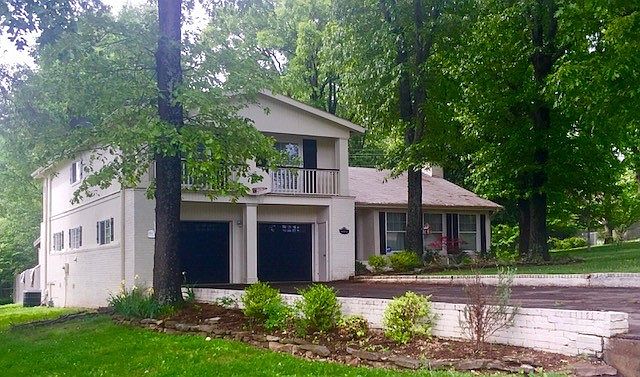 Charming, newly updated home