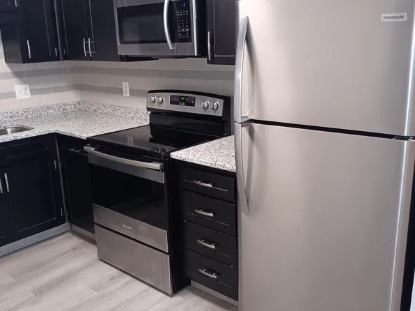 811 Netherlands Dr, Hermitage, TN 37076