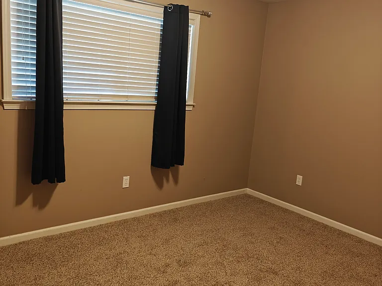 35748 Rolf St — Photo 11