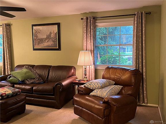 4th image of 4437 Williamsport Dr