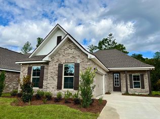 28 Brilliance Blvd, Freeport, FL 32439