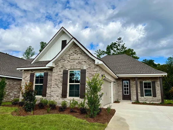 28 Brilliance Blvd, Freeport, FL 32439