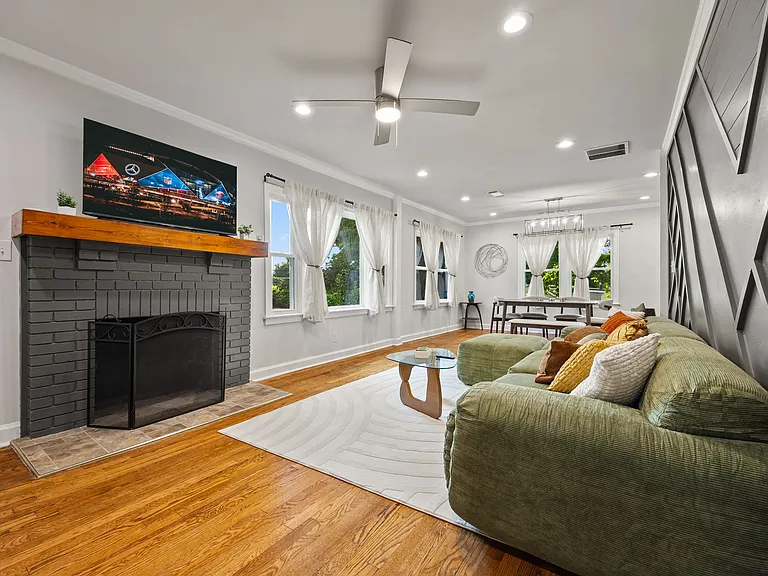 10 Claire Dr SE #A — Photo 8
