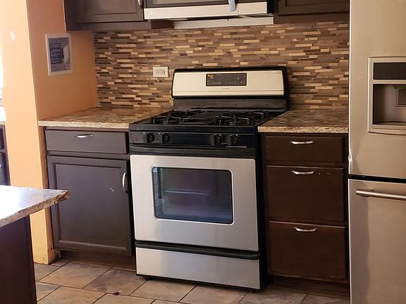5th image of 6717 S Cornell Ave APT 3