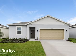 202 Windsor Reserve Dr, Eagle Lake, FL 33839