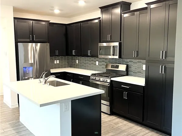 20 Barbara Ln #41, Las Vegas, NV 89183