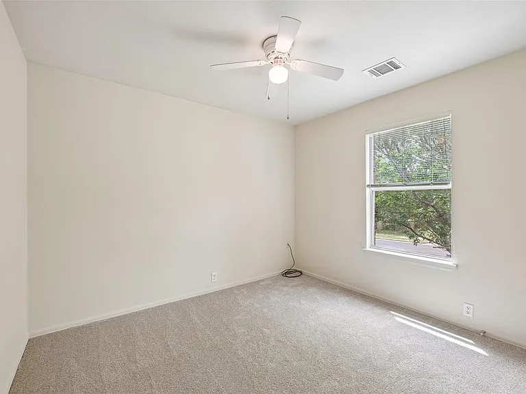 364 Hometown Pkwy — Photo 28
