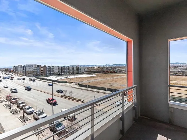 SB1K Apartments — Photo 30