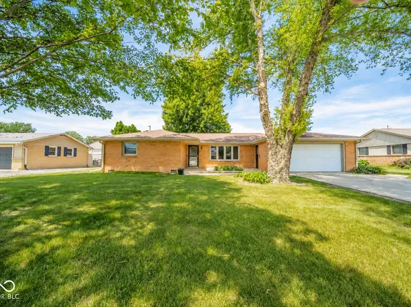 238 Mulberry Rd, Chesterfield, IN 46017