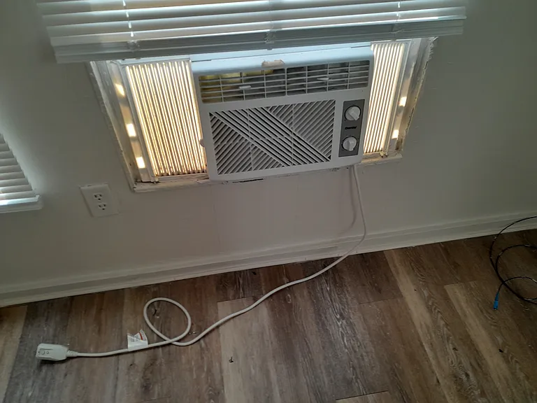 7335 Grand Prairie Hwy #3 — Photo 5