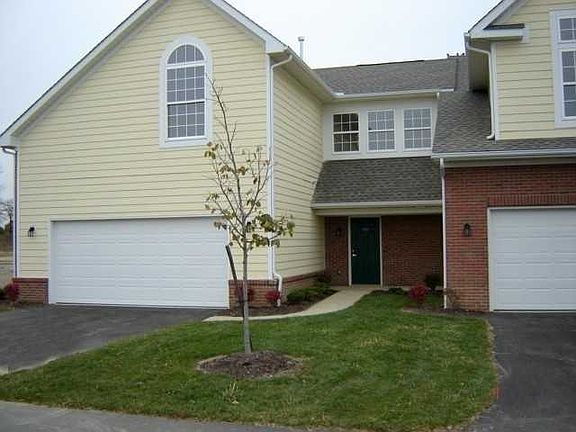 4th image of 3834 Gabrielle Dr