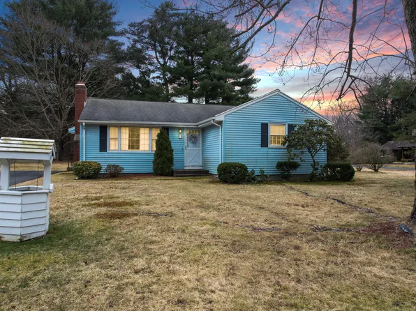 51 Knollwood Road, Burlington, CT 06013