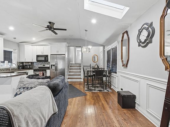 5th image of 8219 S Wentworth Ave