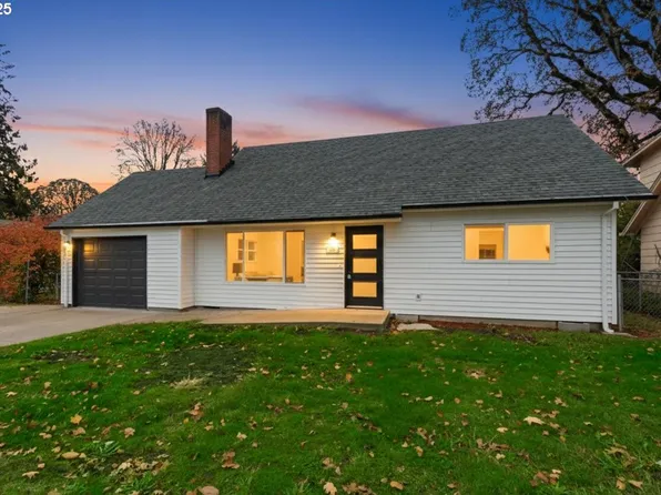 211 NE 28th Ave, Hillsboro, OR 97124