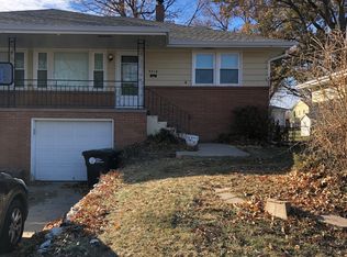 2410 S 49th St, Omaha, NE 68106