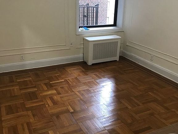 3rd image of 4307 42nd St APT 3A