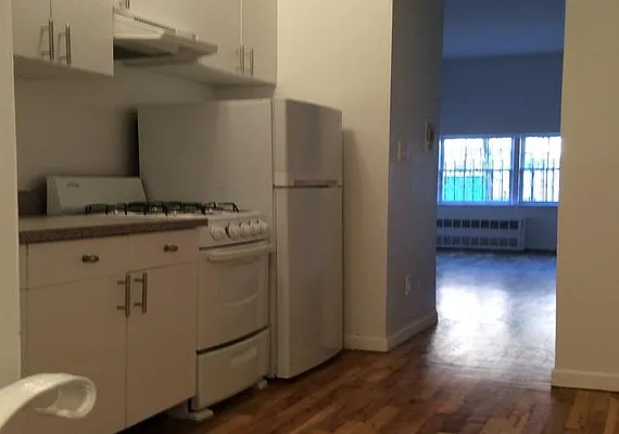 Rented by Buchbinder & Warren | media 24