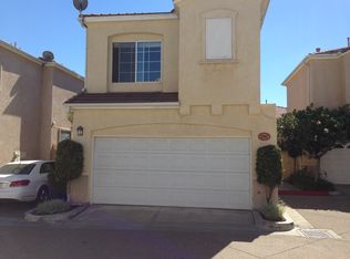 27867 Skycrest Cir #22, Valencia, CA 91354