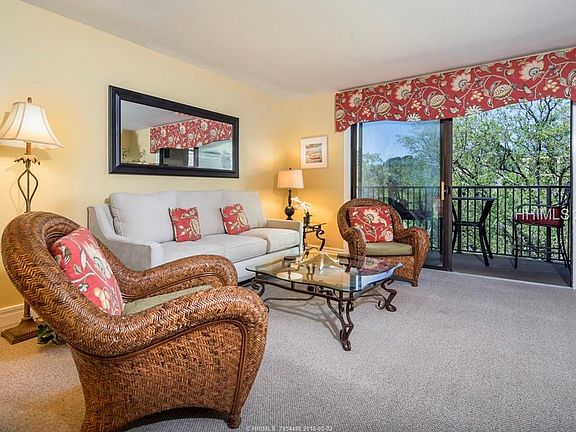 3rd image of 34 Forest Beach Dr APT B13