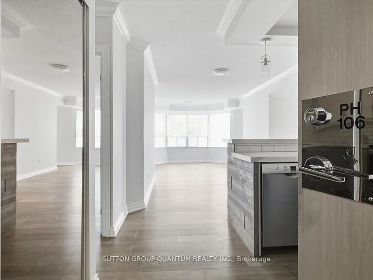 335 Webb Dr #Penthouse 106 — Photo 6