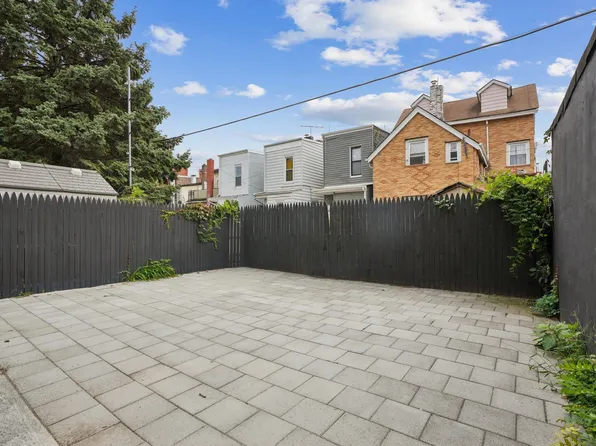 72 Columbia Avenue image 26 of 28