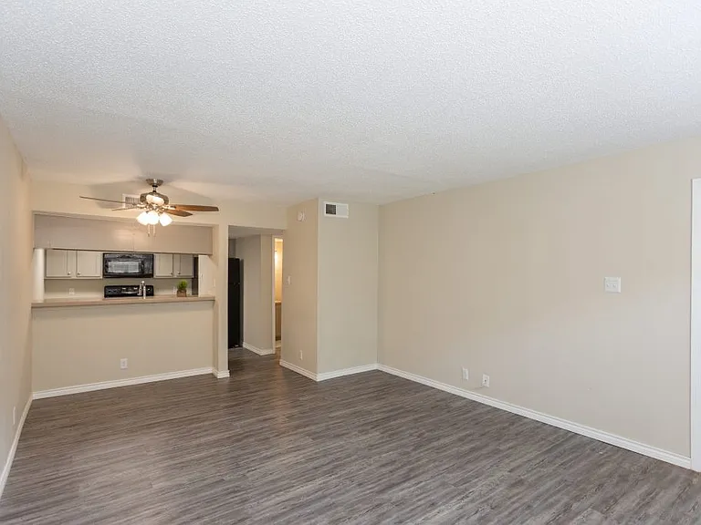 Cornerstone Village — Photo 17