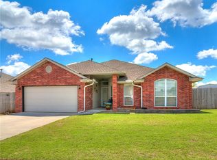1400 SE 16th St, Moore, OK 73160